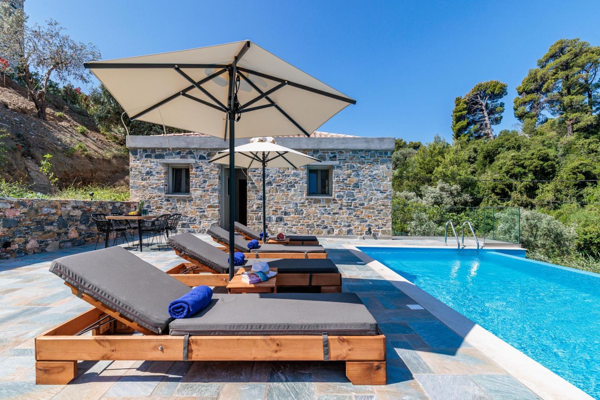 Petrino Villa Skopelos Town