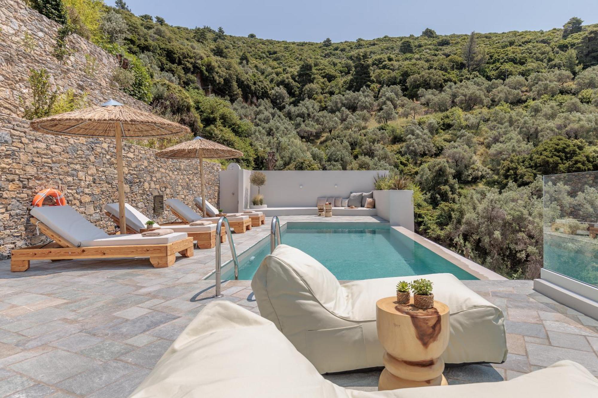 Petrino Skopelos